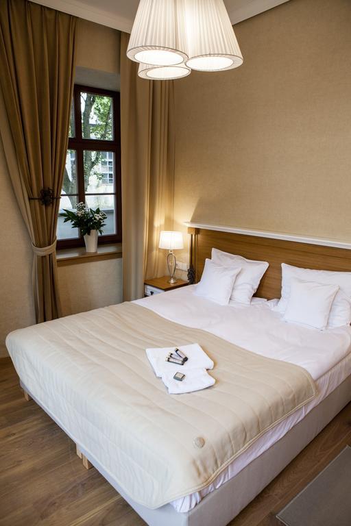 Hotel Alhambra Лёндек-Здруй Номер фото